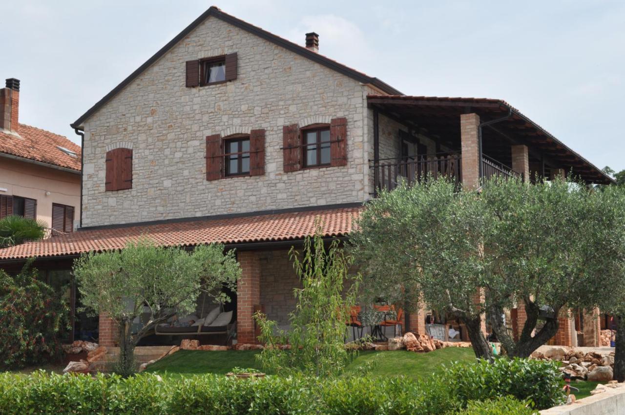 Apartments Oliva Fiorini ภายนอก รูปภาพ