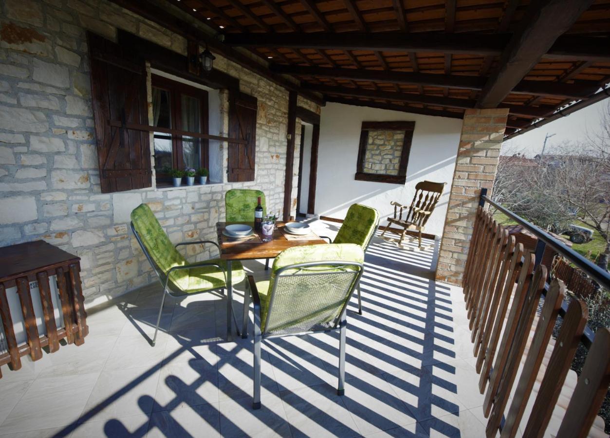 Apartments Oliva Fiorini ภายนอก รูปภาพ