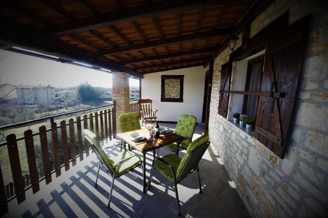 Apartments Oliva Fiorini ภายนอก รูปภาพ