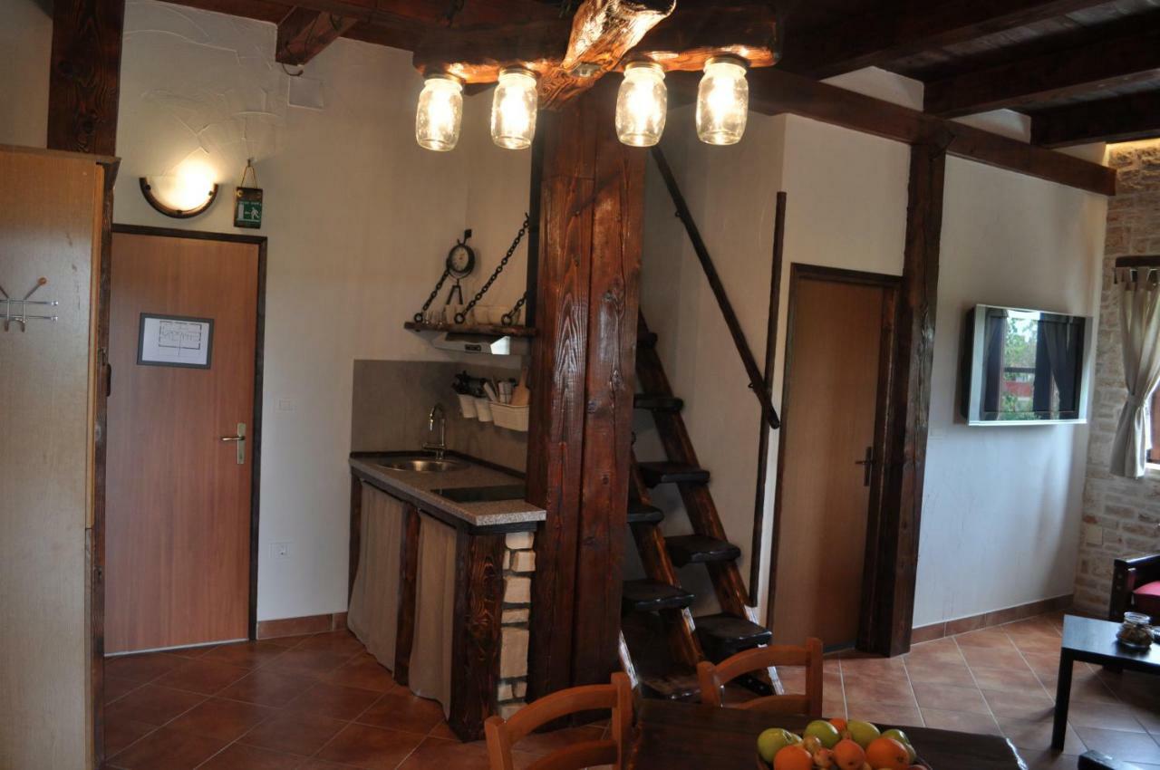 Apartments Oliva Fiorini ภายนอก รูปภาพ
